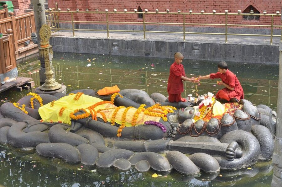 Kathmandu Sightseeing By Bus Day Trip - Five Kathmandu landmarks in seven hours