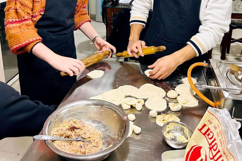 Kathmandu: Traditional Momo Making Class & Pickup - Why momo makes a good Kathmandu food lesson