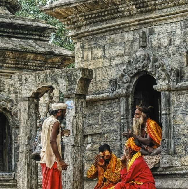 Katmandu: Pashupatinath Open Cremation & Evening Aarati - What the private format adds