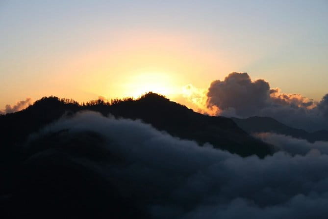 Kirtipur & Swayambhu Trip from Kathmandu: Local Eats and Drinks - Who should book this half-day outing