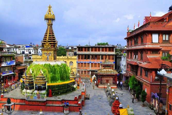 Local Bazaar Walking Tour in Kathmandu with Professional Guide - What the private format is really worth