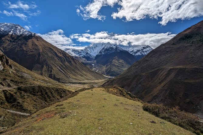 Manaslu Trekking - What the $1,900 price covers
