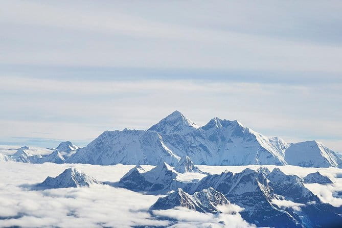 Mount Everest Scenic Flight 50 Minutes - Who will enjoy this most