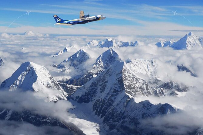 Mountain Everest Scenic Flight with Hotel Pickup and Dropoff - The 45-Minute Flight Toward Mount Everest