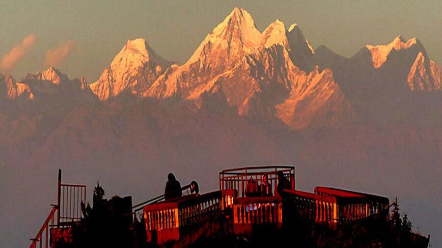 Nagarkot Sunrise With Trip To Changu Narayan and Bhaktapur - Nagarkot at Sunrise: A Scenic First Stop