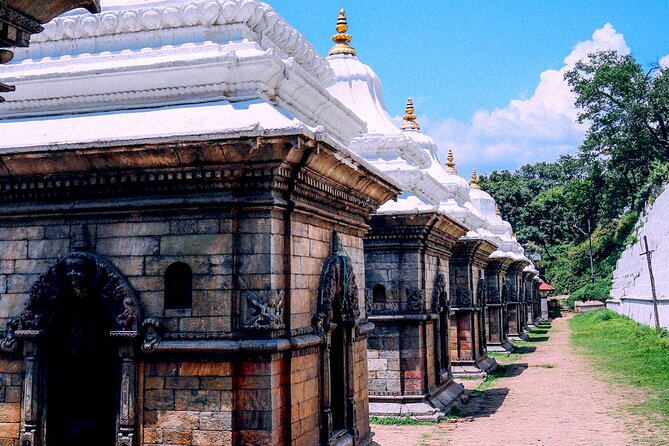 Pashupatinath Temple, Hindu Crematorium and Aarati in-depth Tour - Beginning at 2:00 pm in the temple precinct