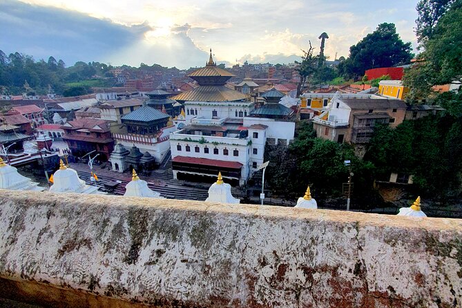 Pashupatinath Temple, Hindu Crematorium and Aarati in-depth Tour - Who should book this Pashupatinath tour?