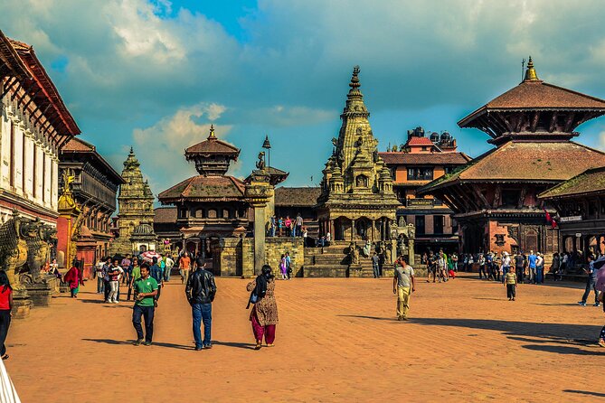 Patan & Bhaktapur Durbar Square Tour with Lunch – Private/Group - What the private guide adds