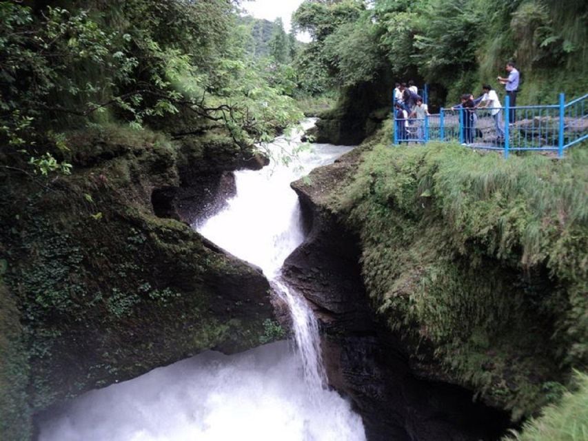 Pokhara: Pagoda, Waterfall & Cave – Private Short Trip - Devi’s Falls and the question of season