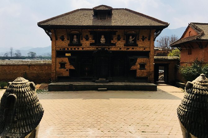 Private Day Tour in Kathmandu Valley Rim with Bhaktapur Sightseeing - Food, timing, and practical details