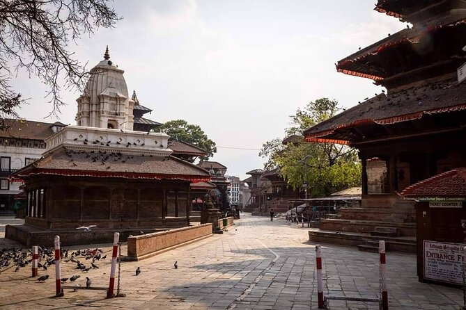 Private Tour of 4 UNESCO Heritage Sites in Kathmandu by Car - What private transport really adds