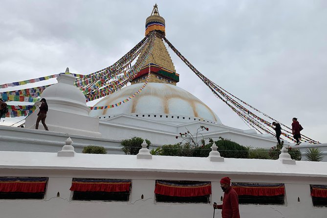 Private tour of Major highlights of Kathmandu top rated places - Pashupatinath and the reality of Hindu cremation