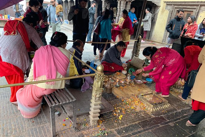 Private tour of Major highlights of Kathmandu top rated places - What the private vehicle adds to the day