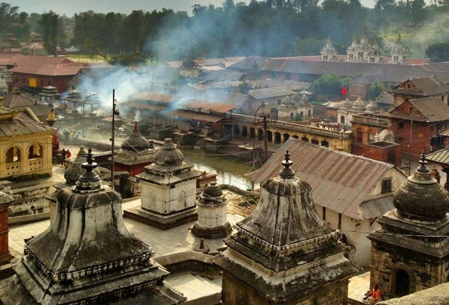 Sacred Pashupatinath: Aarati,Cremation Rites & Boudha Stupa - Why the Boudhanath stop earns its place