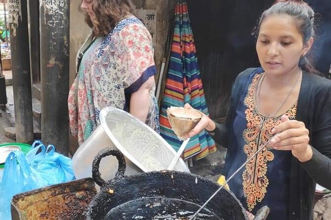 Secret Food Tour - Food Bites and Sights Kathmandu 14+ Testings - Guide quality and the value of local explanation
