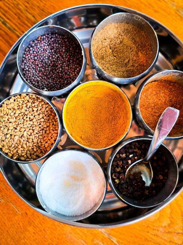 Traditional Momo Making Class - Welcome masala chai and the first introductions