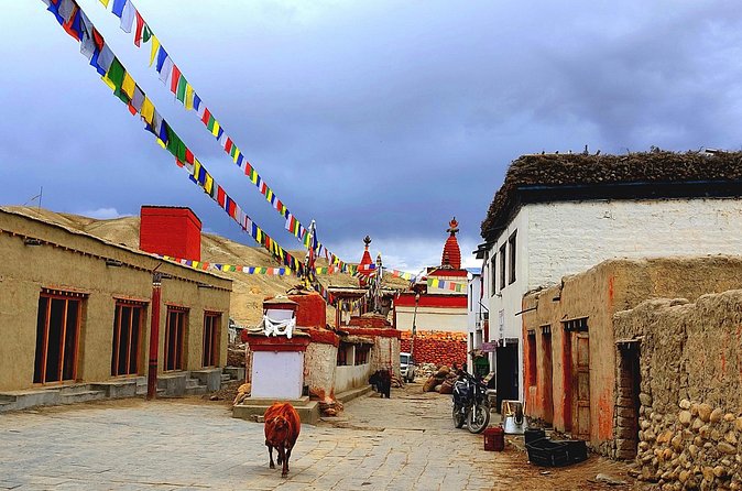 Upper Mustang Trek 14 Days - Days 10 and 11: Returning through Dhakmar to Kagbeni