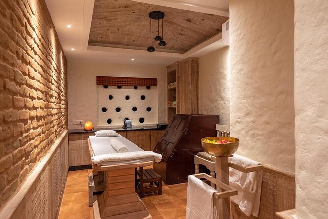 Whole Day Massage & Spa With Lunch - Herbal steam adds heat and contrast